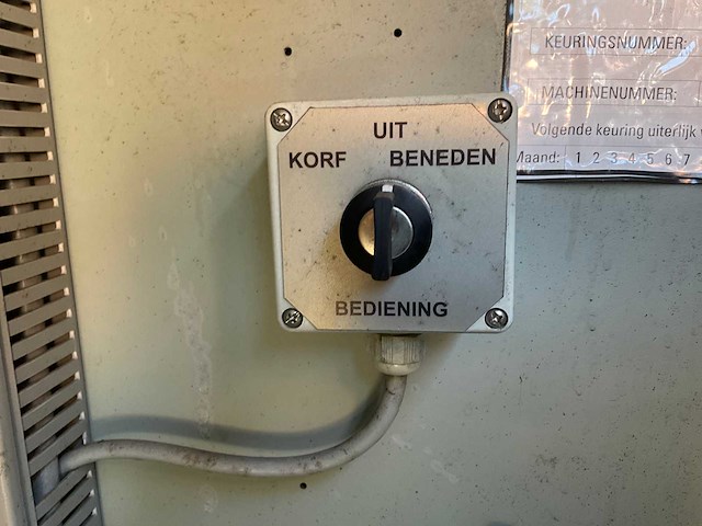 2009 smith’s electric d100l vrachtwagen met hoogwerker - afbeelding 25 van  47