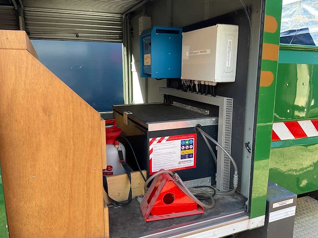2009 smith’s electric d100l vrachtwagen met hoogwerker - afbeelding 11 van  26