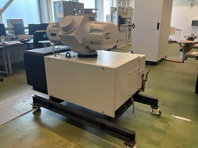 2009 sogevac / leybold sv630b vacuümpompset - afbeelding 11 van  15