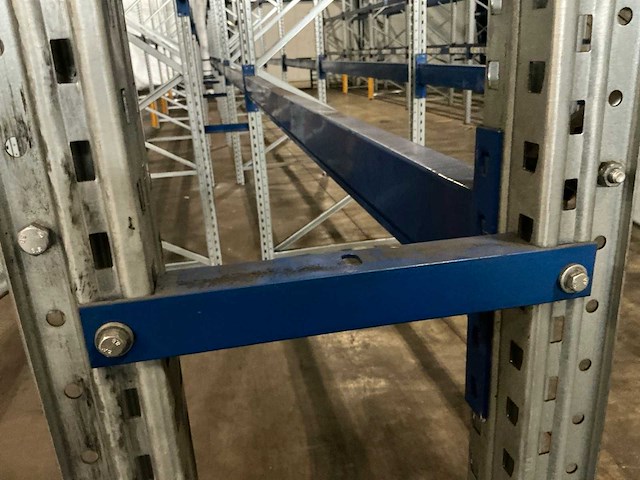 2009 ssi schafer pr600 magazijnstelling (75 secties) - afbeelding 9 van  32