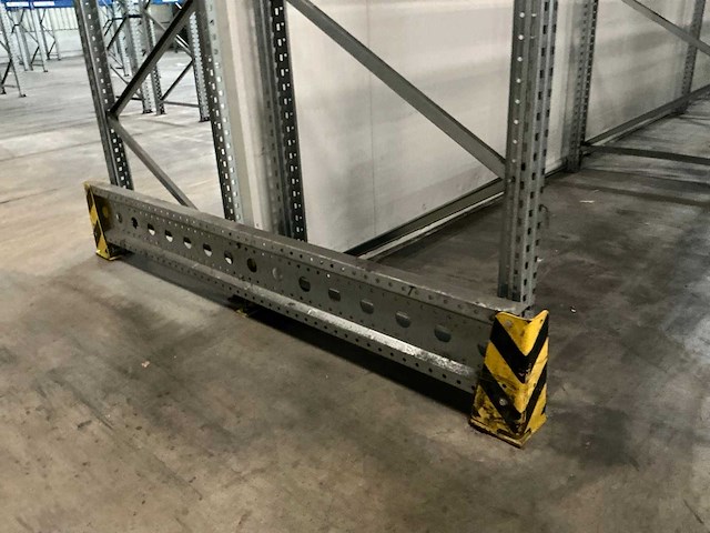 2009 ssi schafer pr600 magazijnstelling (75 secties) - afbeelding 10 van  32