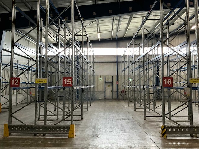 2009 ssi schafer pr600 magazijnstelling (75 secties) - afbeelding 27 van  32