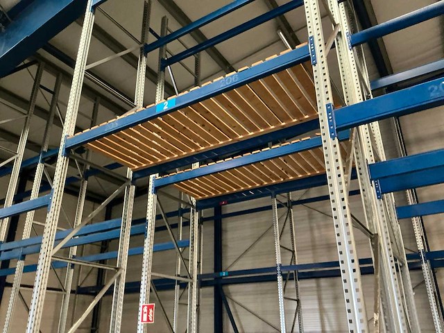 2009 ssi schafer pr600 magazijnstelling (92 secties) - afbeelding 8 van  29