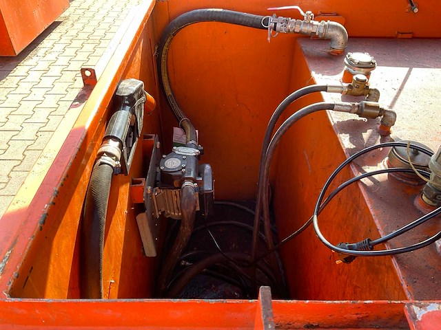 2009 steenbergen cie100 brandstof opslagtank - afbeelding 12 van  13