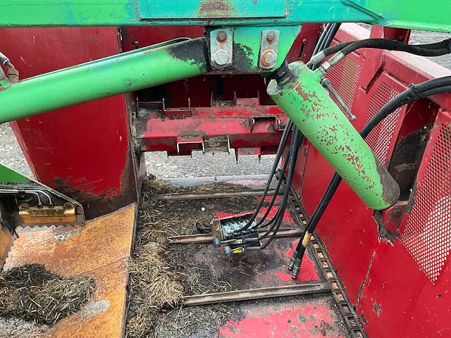 2009 strautmann siloblitz 220 sd voeruitkuilbak - afbeelding 4 van  16