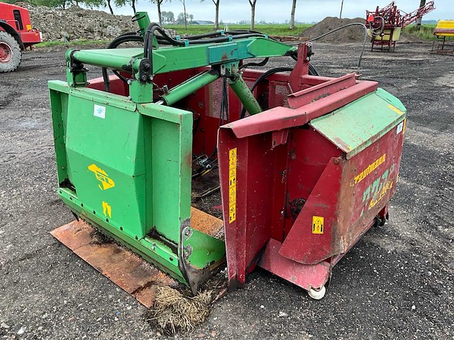 2009 strautmann siloblitz 220 sd voeruitkuilbak - afbeelding 14 van  16
