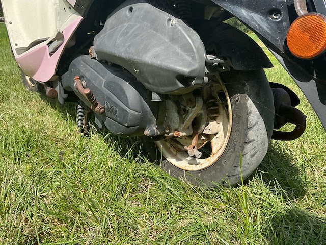 2009 sym bromscooter mio 50 scooter - afbeelding 4 van  19