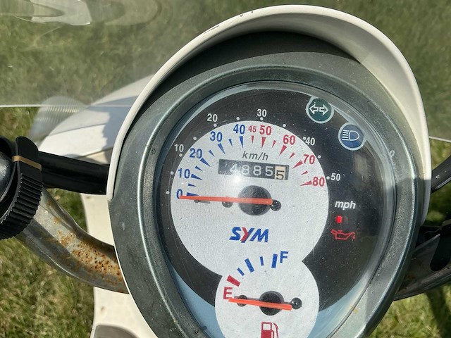 2009 sym bromscooter mio 50 scooter - afbeelding 7 van  19