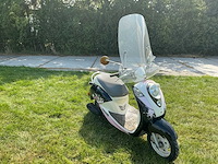 2009 sym bromscooter mio 50 scooter - afbeelding 17 van  19