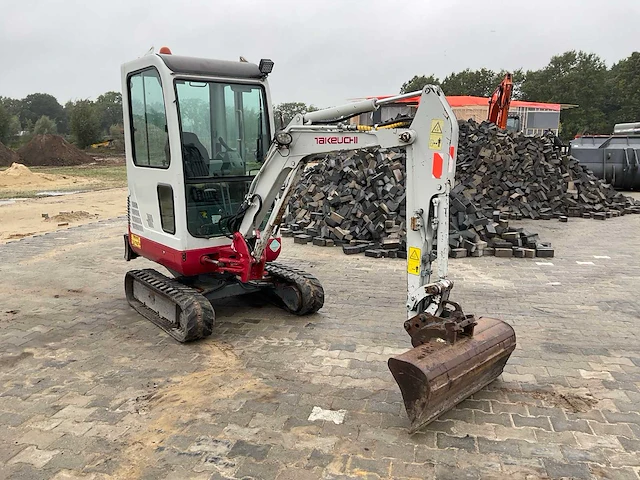 2009 takeuchi tb016 minigraafmachine - afbeelding 10 van  15