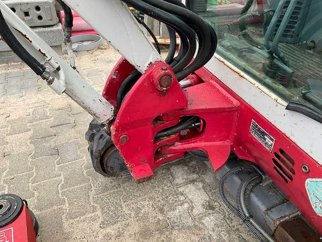 2009 takeuchi tb016 minigraafmachine - afbeelding 12 van  15