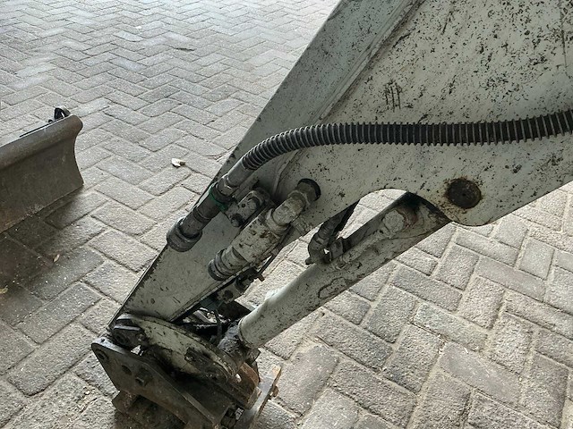 2009 takeuchi tb016 minigraafmachine - afbeelding 26 van  28
