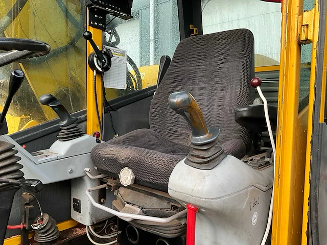 2009 terex tw160sr banden graafmachine - afbeelding 15 van  37