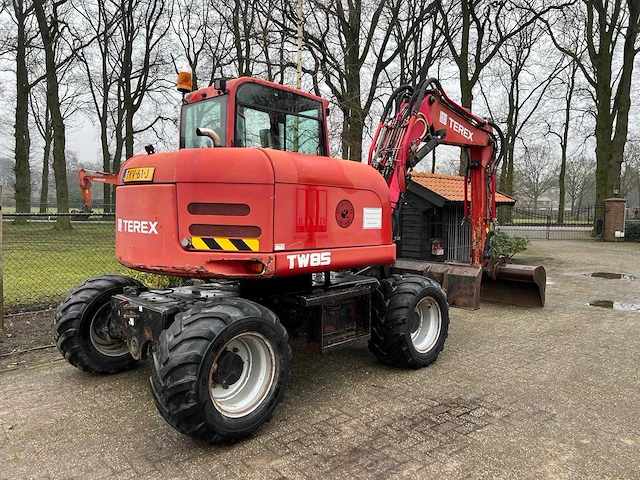 2009 terex tw85 banden graafmachine - afbeelding 2 van  14