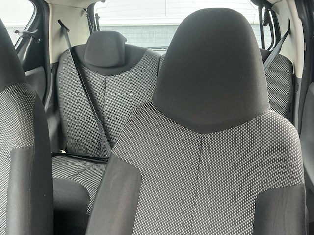 2009 toyota aygo 1.0-12v personenauto - afbeelding 10 van  29