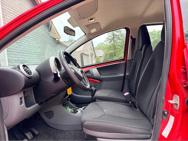 2009 toyota aygo airco 1.0-12v access personenauto - afbeelding 8 van  12