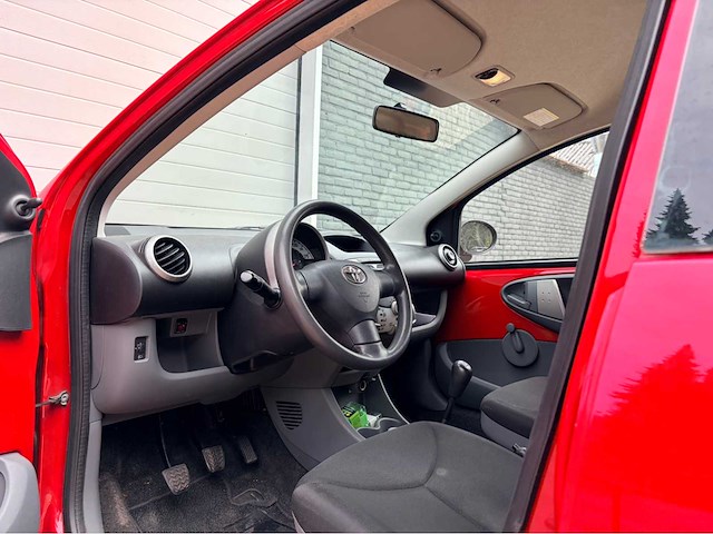 2009 toyota aygo airco 1.0-12v access personenauto - afbeelding 8 van  10