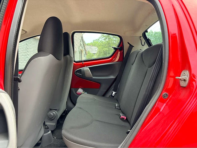 2009 toyota aygo airco 1.0-12v access personenauto - afbeelding 11 van  12