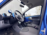 2009 toyota aygo airco personenauto - afbeelding 12 van  14