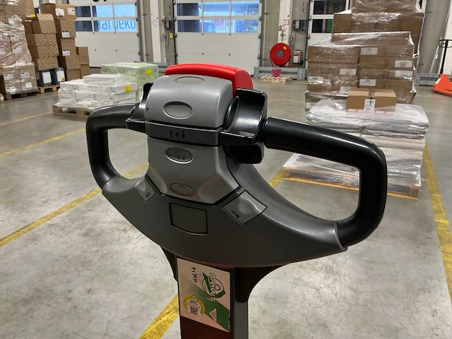 2009 toyota lwe130 elektrische palletwagen - afbeelding 11 van  11