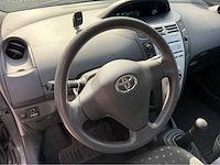 2009 toyota yaris 1.3 vvti cool personenauto - afbeelding 3 van  24