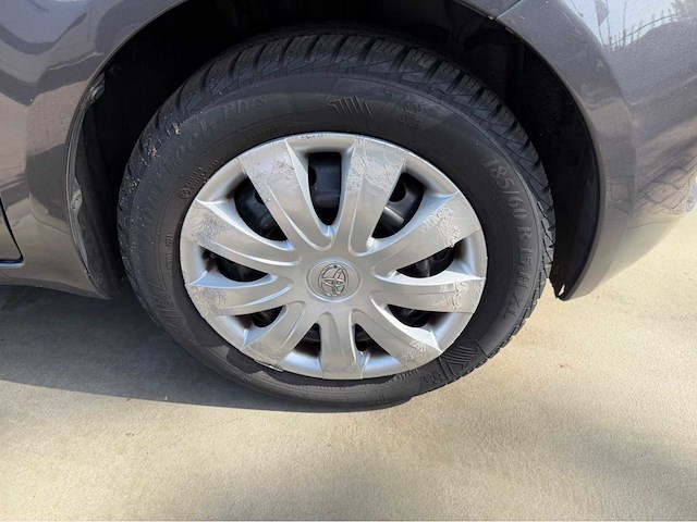 2009 toyota yaris 1.3 vvti cool personenauto - afbeelding 15 van  24