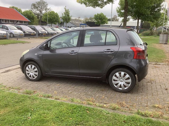 2009 toyota yaris 1.4 d-4d comfort personenauto - afbeelding 7 van  14