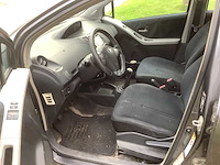 2009 toyota yaris 1.4 d-4d comfort personenauto - afbeelding 12 van  14