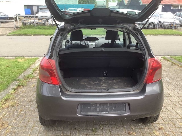 2009 toyota yaris 1.4 d-4d comfort personenauto - afbeelding 14 van  14