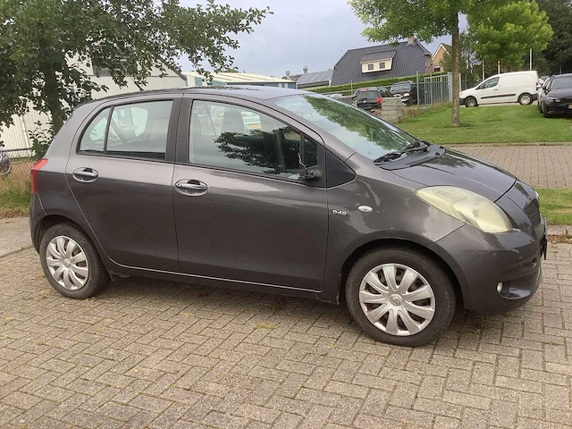 2009 toyota yaris 1.4 d-4d comfort personenauto - afbeelding 10 van  14