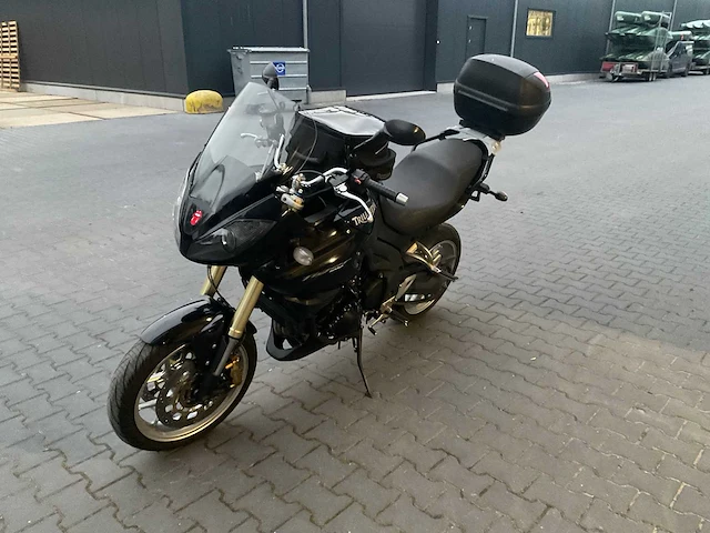 2009 triumph - tiger 1050 - motorcycle - afbeelding 1 van  10