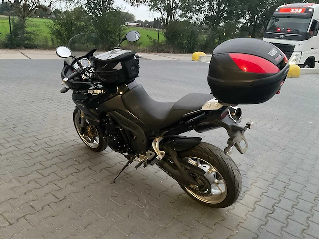 2009 triumph - tiger 1050 - motorcycle - afbeelding 4 van  10