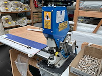 2009 tusk t-21 half-automatische ringenpers - afbeelding 2 van  5