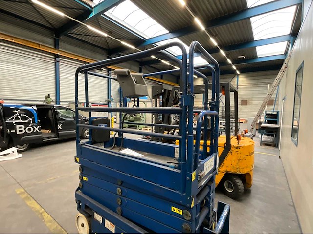 2009 upright mx 19 schaarlift - afbeelding 2 van  32