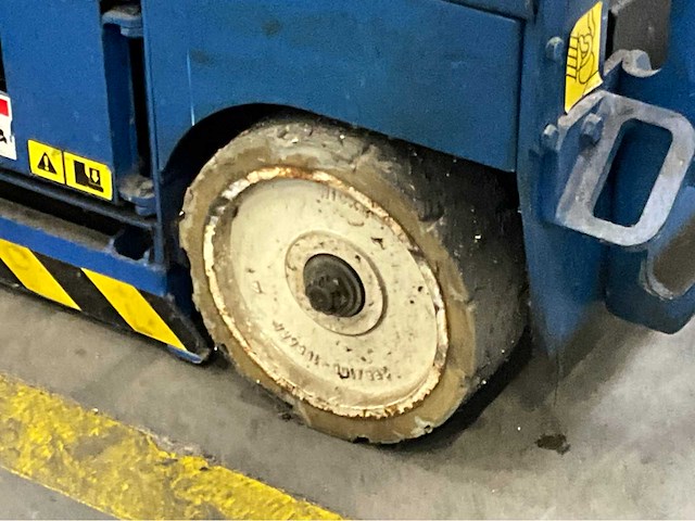 2009 upright mx 19 schaarlift - afbeelding 19 van  32