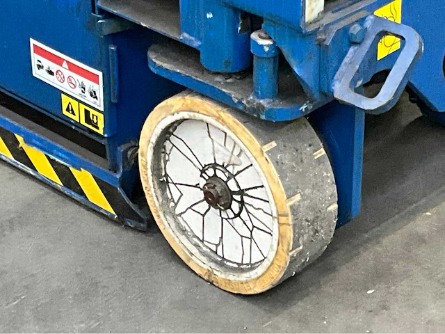 2009 upright mx 19 schaarlift - afbeelding 21 van  32