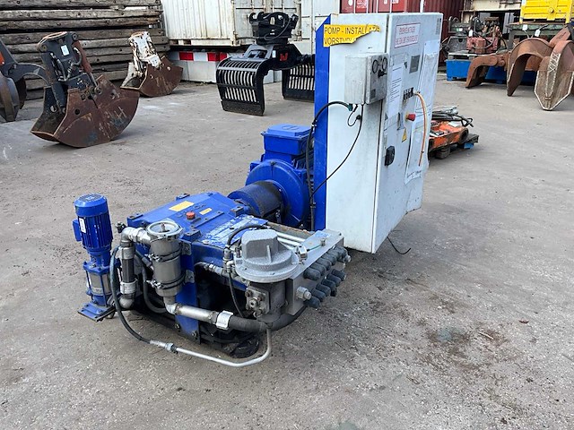 2009 uraca rs 716 e/ 2800 bar hoge drukpompunit - afbeelding 3 van  9