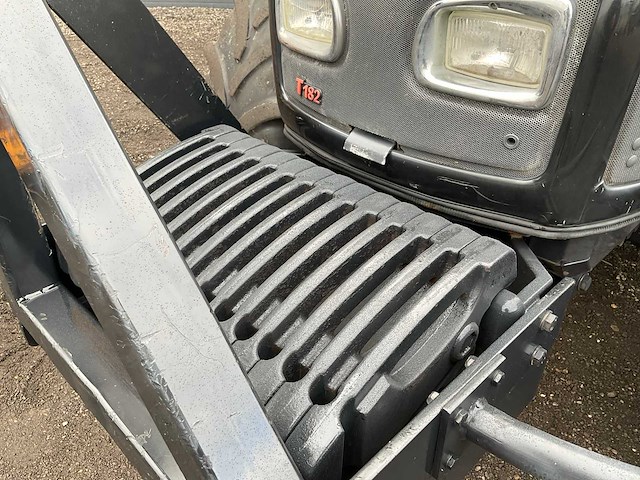 2009 valtra t182 direct vierwielaangedreven landbouwtractor met hemos maai-arm - afbeelding 5 van  42