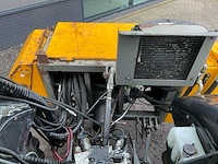 2009 valtra t182 direct vierwielaangedreven landbouwtractor met hemos maai-arm - afbeelding 25 van  42