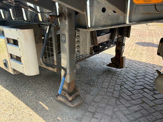 2009 van hool 3b2022 oplegger met kennis kraan - afbeelding 13 van  32