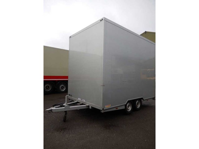 2009 van weel vw3500l aanhangwagen (37 fietsen) - afbeelding 7 van  9