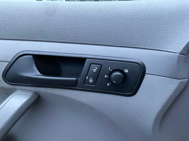 2009 volkswagen caddy bedrijfswagen - afbeelding 10 van  26