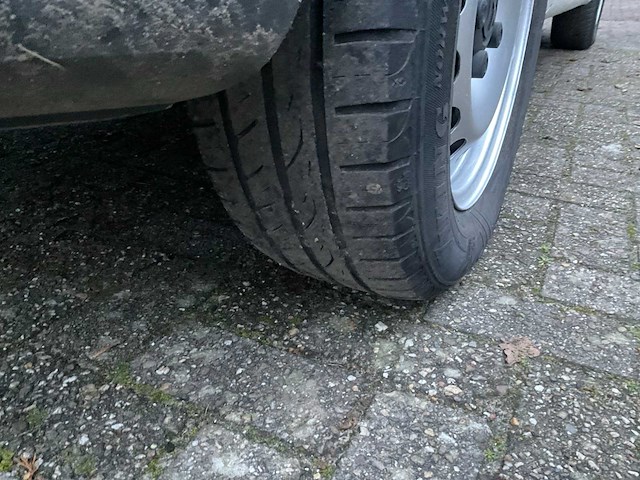 2009 volkswagen caddy bedrijfswagen - afbeelding 18 van  26