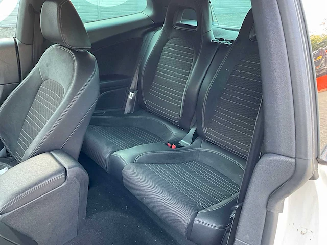 2009 volkswagen scirocco 2.0 tsi personenauto 63-jpj-5 - afbeelding 33 van  38