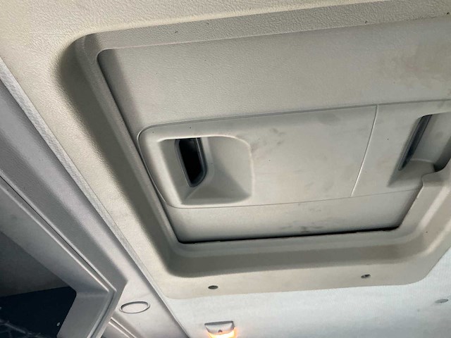 2009 volvo fl42n2 paardenwagen vrachtwagen - afbeelding 19 van  22