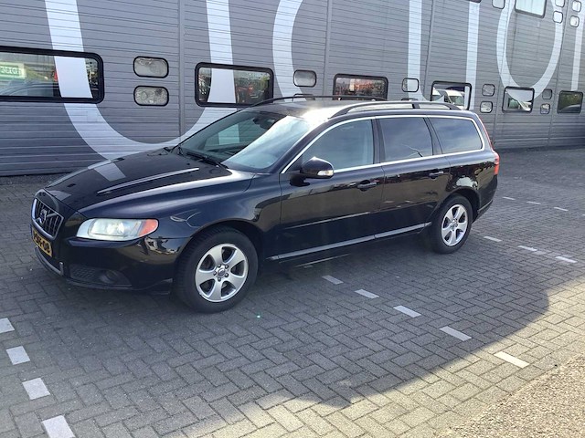 2009 volvo v70 2.4 d5 ocean race personenauto 9-sff-08 - afbeelding 1 van  33