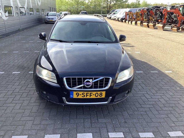 2009 volvo v70 2.4 d5 ocean race personenauto 9-sff-08 - afbeelding 32 van  33