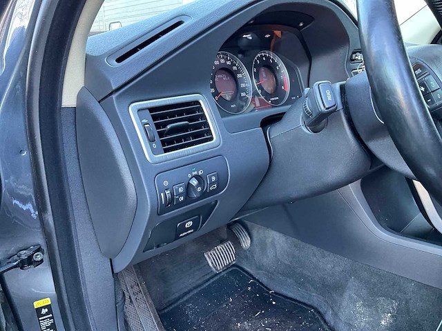 2009 volvo v70 2.5ft personenauto j-489-pg - afbeelding 10 van  37