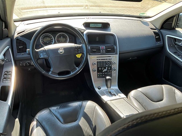2009 volvo xc60 2.4 d5 awd summum personenauto 93-hkv-6 - afbeelding 10 van  39