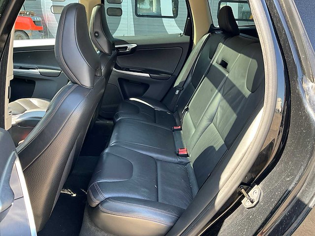 2009 volvo xc60 2.4 d5 awd summum personenauto 93-hkv-6 - afbeelding 23 van  39